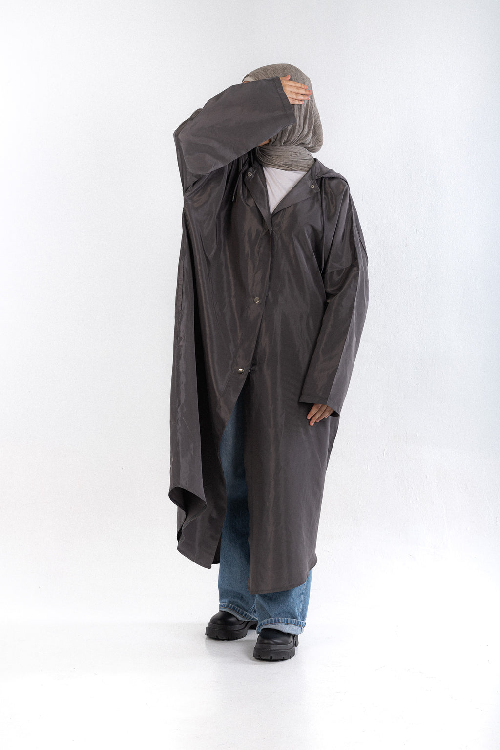 Sayl Raincoat Grey